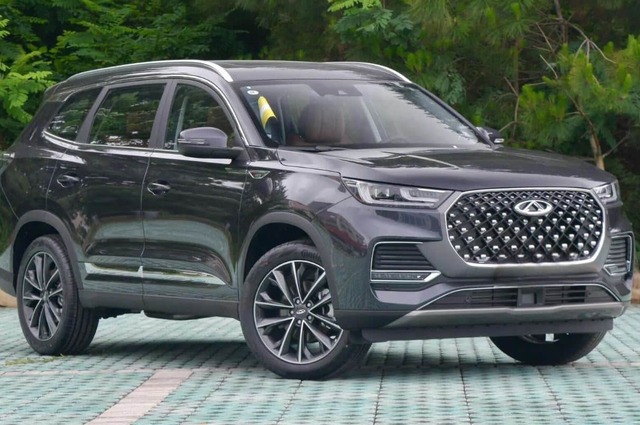 شيري تيجو 8 بلس شامبيون إيديشن تقدم بسعر 17 ألف دولار