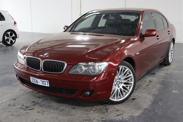 مواصفات وأسعار BMW  الفئة السابعة انديفيدوال موديل 2008 المستعملة بمصر