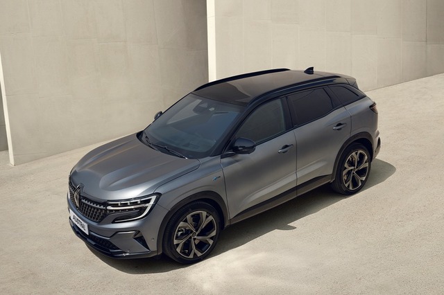 تعرفوا على أسعار ومواصفات رينو أوسترال الجديدة كلياً في مصر