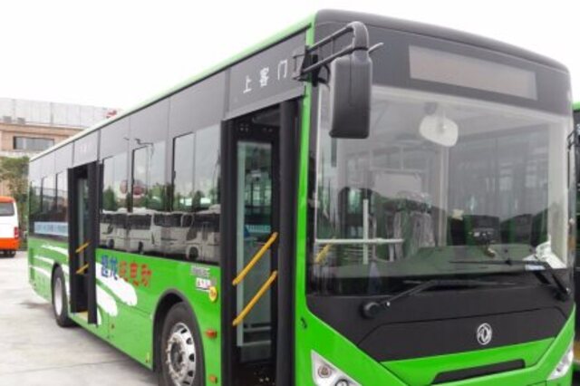 دراسة التعاون بين مصر وبيلاروسيا لتصنيع الأتوبيسات الكهربائية والشاحنات