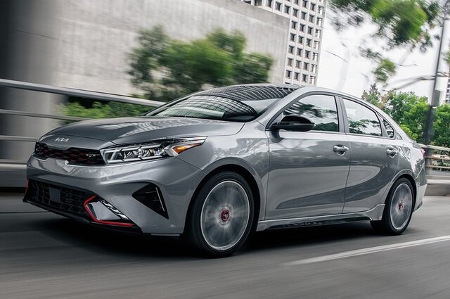كيا سيراتو 2024 تنطلق بزيادة طفيفة في الأسعار ومواصفات أمان إضافية