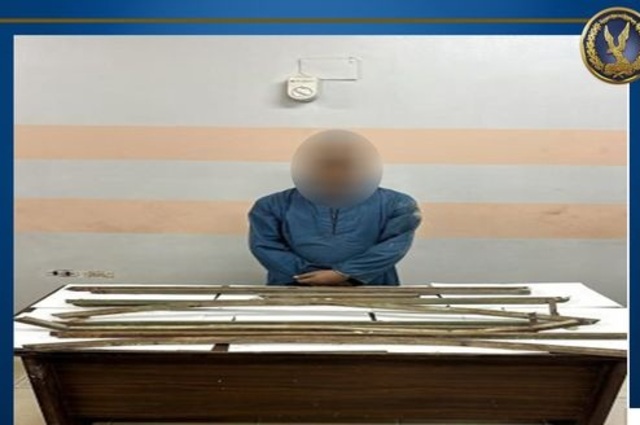 سقوط صاحب فيديو سرقة حديد الكوبري الشهير 