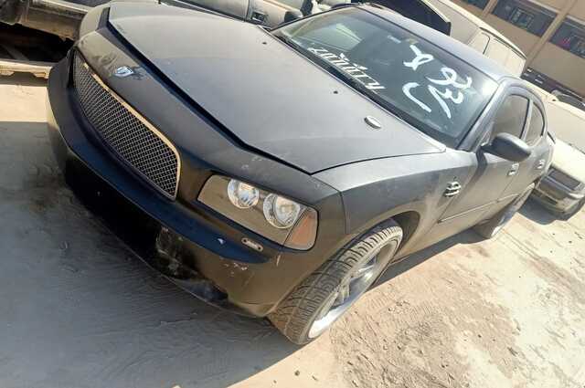 صور لأهم سيارات مزاد جمارك مطار القاهرة