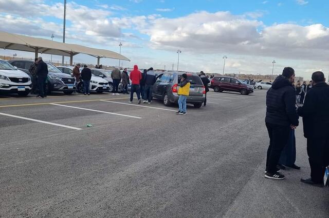 خبير : انخفاض أسعار السيارات يتطلب فتح الاستيراد وسوق القطامية لم يقدم الحل