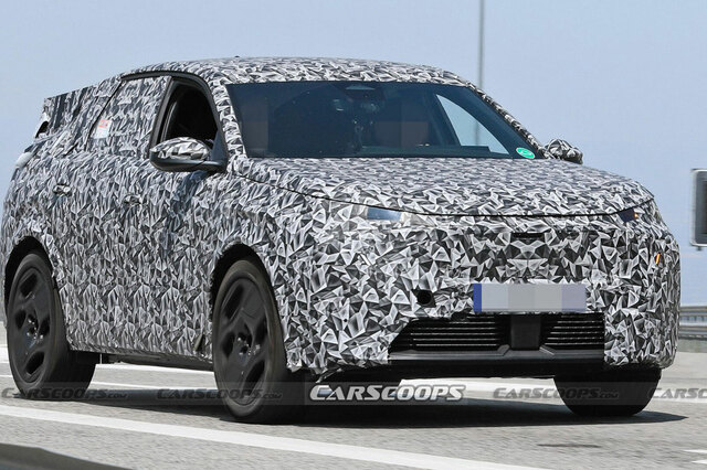 بيجو 3008 موديل 2024 تظهر في صور تجسسية قبل طرحها القريب