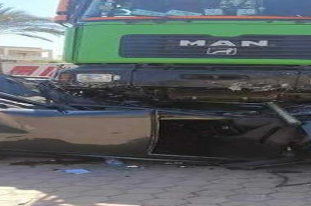 نقل تصدم ملاكي وتفر في التجمع وضبط طفل قاد سيارة في القاهرة