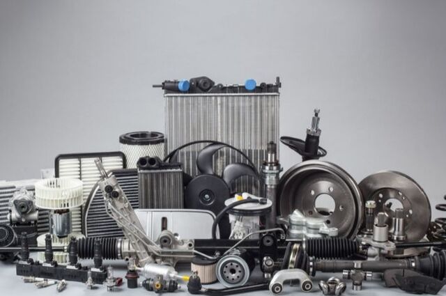 قطع غيار السيارات بالكاد تكفى الاستهلاك والأسعار زادت 3 أضعاف