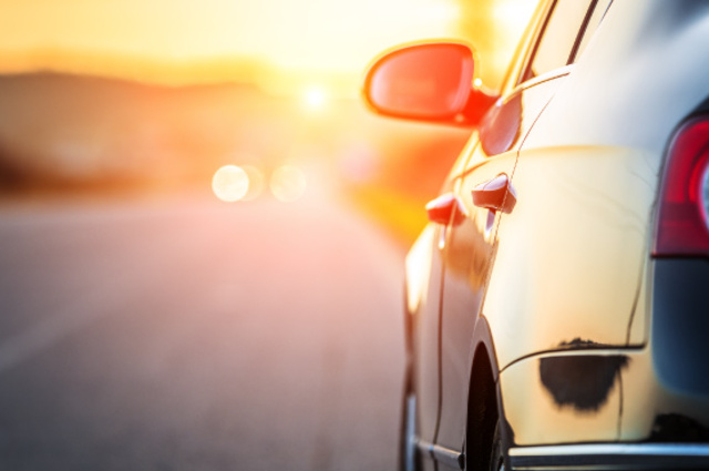 نصائح لقيادة السيارة وصيانتها في طقس الصيف الحار