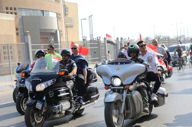 ماراثون للدراجات النارية بالقاهرة على محور ياسر رزق