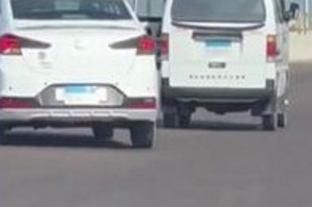 ضبط سيارتين للاستعراض في الاسكندرية وطفل يقود ميكروباص بالقاهرة