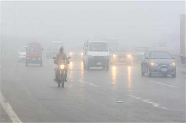 الأرصاد تحذر من القيادة السريعة على الطرق السريعة والزراعية في الصباح والمساء