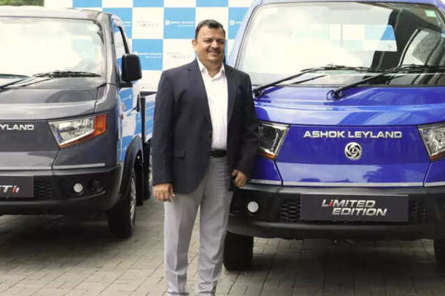 باجاج وماهيندرا وTVS Motors : شركات هندية تدرس إقامة مصانع لها بمصر