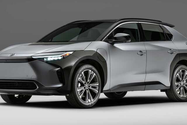 استيراد سيارات تويوتا BZ4X الكهربائية لمصر