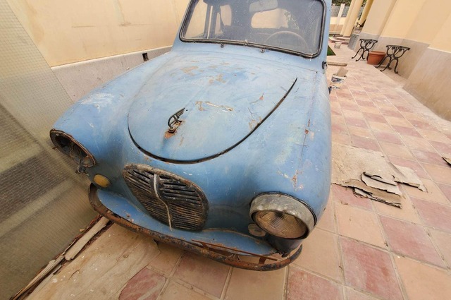 بسعر 29 ألف جنيه : أوستن موديل 1956 للبيع 