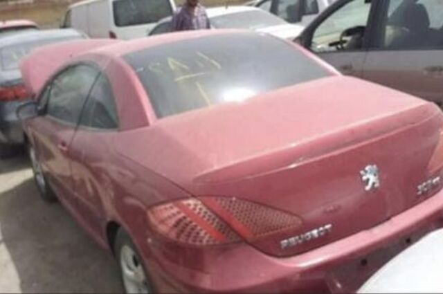 10 سيارات ملاكي في مزاد جمرك السويس بمصر