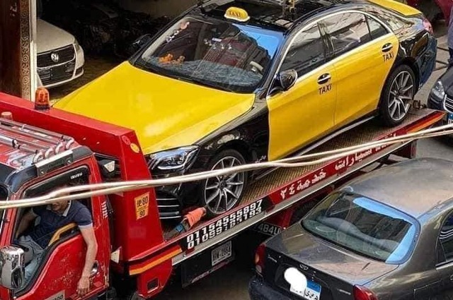 حكاية التاكسي المرسيدس S560 تعود من جديد ولكن في الحرفيين