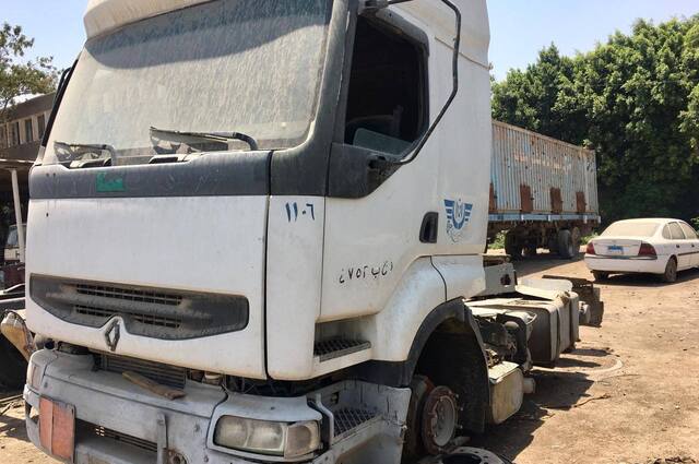 مزاد سيارات وقطع غيار وموتوسيكلات في 22 مايو