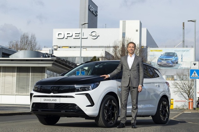 أوبل جراند لاند ستعود ولكن كسيارة كهربائية في ألمانيا 