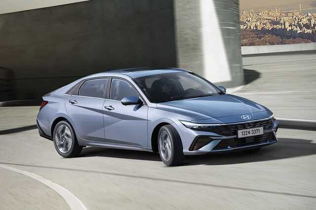 هيونداي النترا تظهر في نسخة الفيس ليفت بوجه جديد 