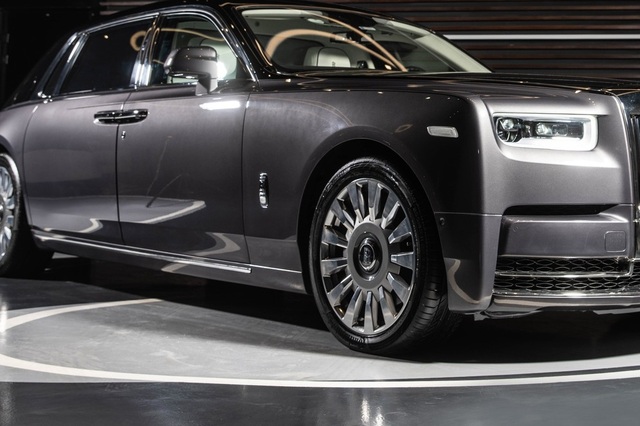 رولزرويس فانتوم المستعملة موديل 2021 للبيع في مصر