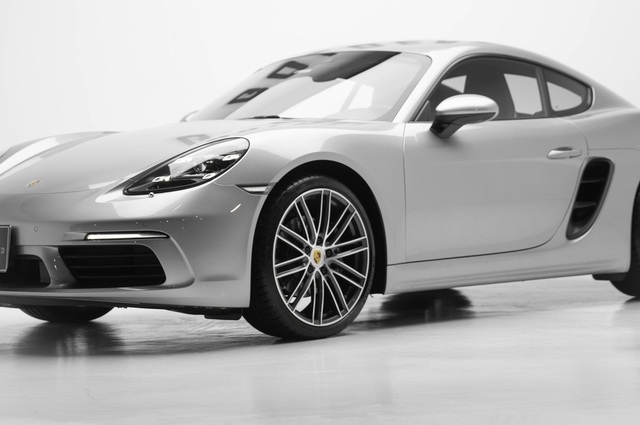 بورش كايمان 2020 مميزة مستعملة للبيع في مصر 