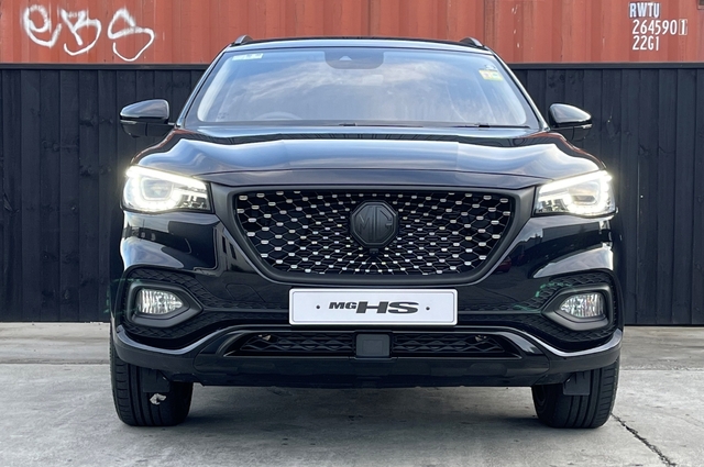 بدلاً من نسخة ليفربول: فئة جديدة من MG HS في مصر