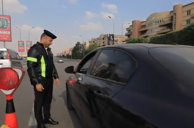 2 مليون و700 ألف مخالفة مرورية في شهر واحد بمصر !!
