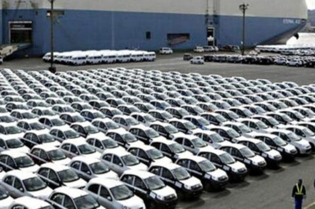 الغاء شرط التصديق على مستندات السيارات للمصريين بالخارج