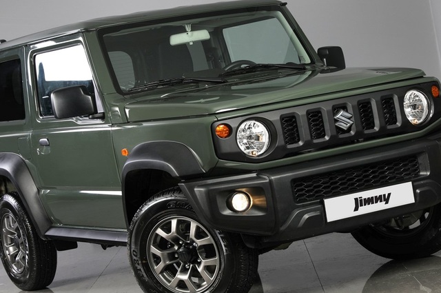 مقدم 217 ألف جنيه لامتلاك سوزوكي جمني الجديدة بمصر