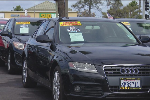 لماذا شراء سيارة مستعملة سيكون بأسعار أرخص ؟ 