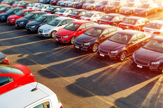 متي يمنع اعفاء السيارات الأوروبية من الجمارك رغم الشحن المباشر لها ؟ 