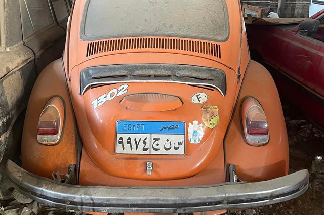 مزاد رسالة يتضمن سيارات من موديلات 1972 الي 2011 