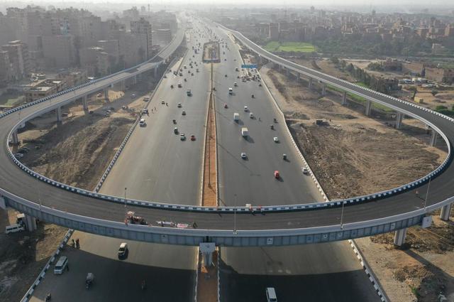 افتتاح كوبري الدوران بالطريق الدائري