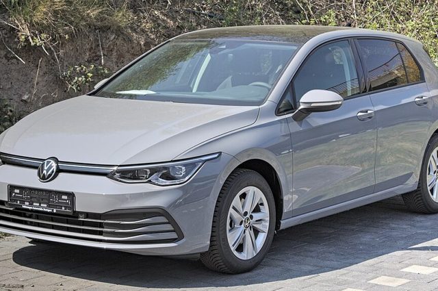 الكشف عن فولكس فاجن جولف في مصر بسعر 825 ألف جنيه