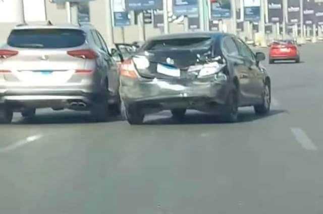 مطالب باصلاح مجاني للتوسان التي أوقفت سيارة طريق السويس