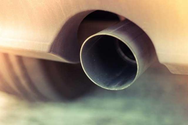 تعرفوا على أضرار إنسداد شكمان السيارة 