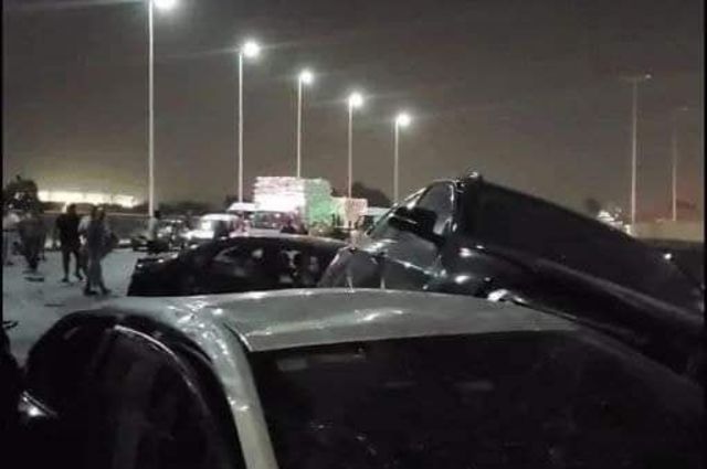 صور لحادث تريلا الدائري التي دهست 15 سيارة 