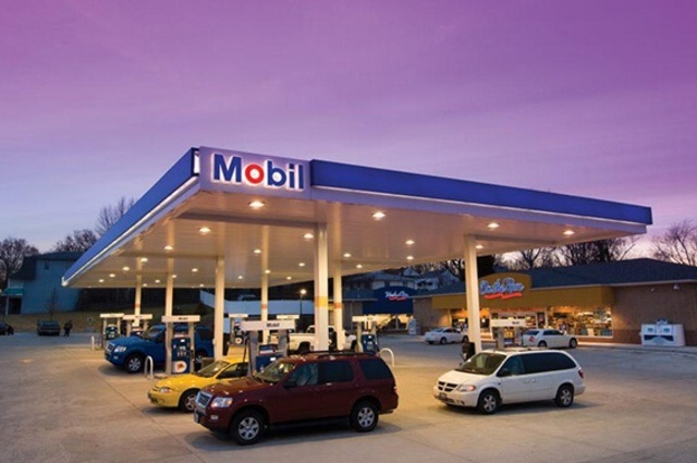 إكسون موبيل تدرس زيادة محطات الوقود في مصر وتوسيع خدمات الغاز