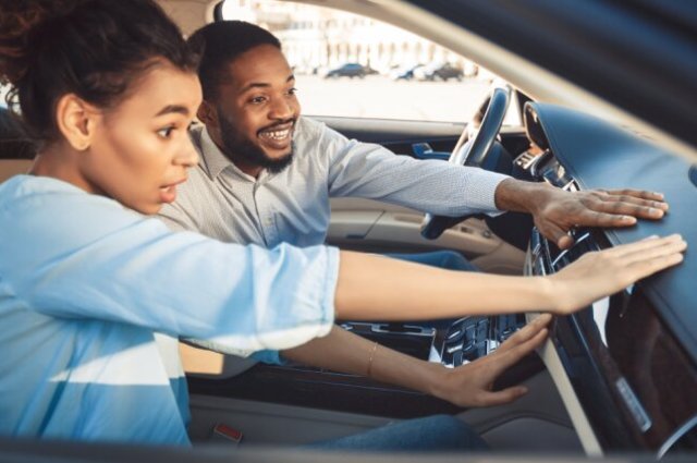 كيف تختبر سيارة مستعملة قبل شرائها ؟ 