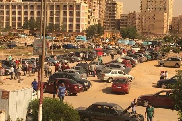 شكاوى من عودة سوق السيارات المستعملة في مدينة نصر بالمنطقة التاسعة