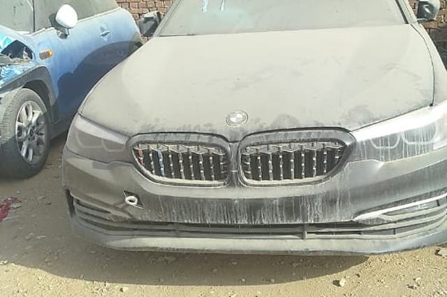 صور لسيارات حوادث بمزاد شركة مصر للتأمين التكافلي