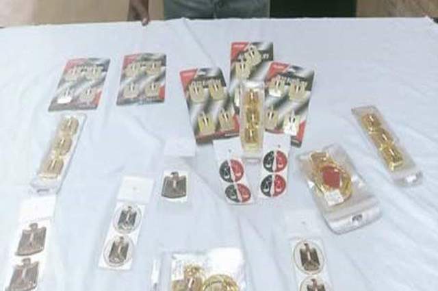 سقوط محل إكسسوارات لبيعه ملصقات سيارات الشرطة والقضاء