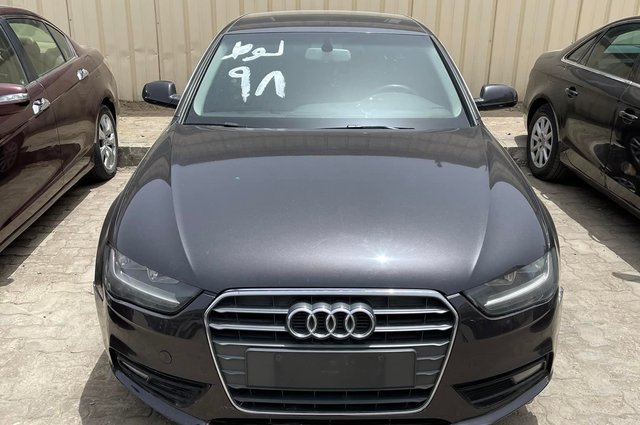 ما هي أهم السيارات في مزاد المخابرات العامة ؟