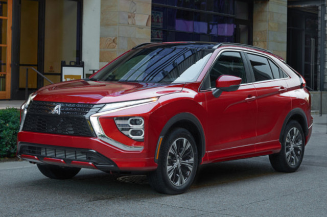 تثبيت أسعار السيارات المحجوزة من ميتسوبيشي ونيسان في مصر