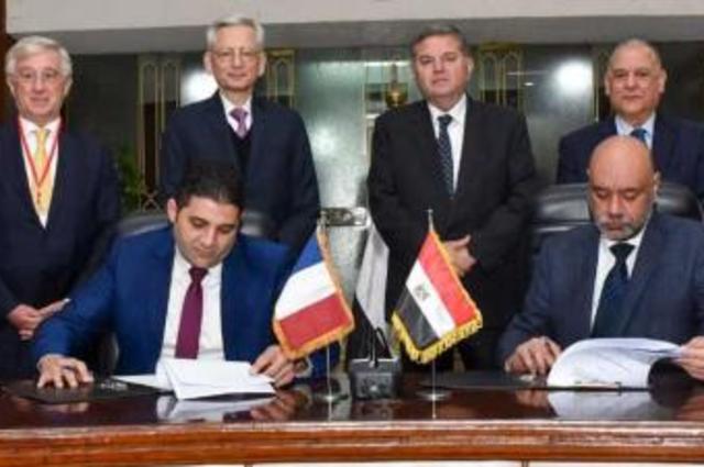 اتفاق بين النصر للسيارات وفاليو لتصنيع أجزاء السيارات الكهربائية