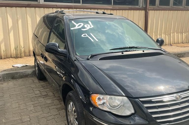 120 سيارة في مزاد مجلس الدفاع الوطني يوم 29 مارس الجاري