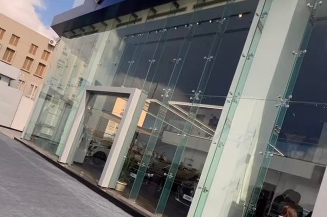 افتتاح أحدث صالات عرض ومراكز خدمة بيجو في مصر 