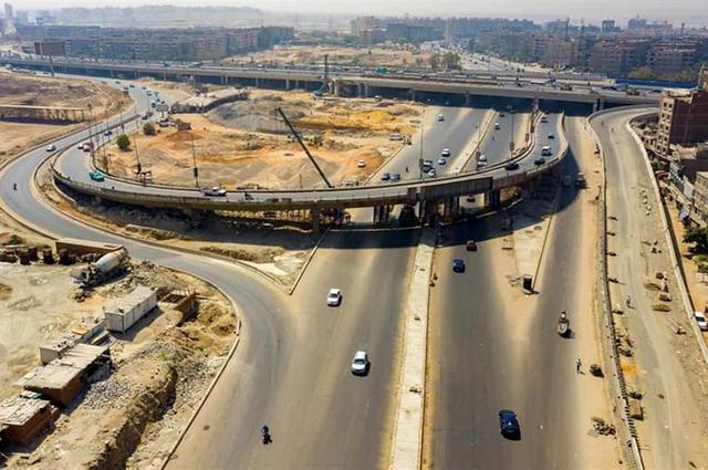 مدبولي : تطوير الدائري والمحور يضع في اعتباره المستقبل بعد 100 عام