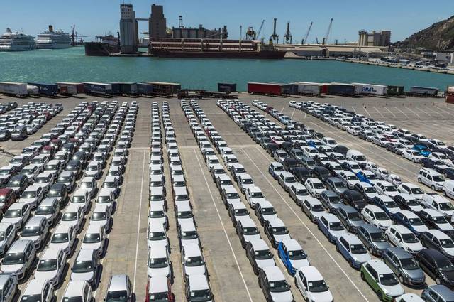 ضوابط جديدة لاستيراد السيارات وتطبيقها لن يؤدي للاحتكار