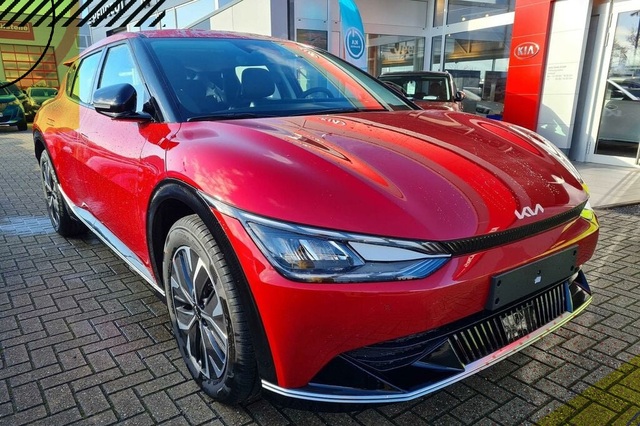 شركات تعلن امكانية تصدير كيا EV6 الكهربائية لمصر